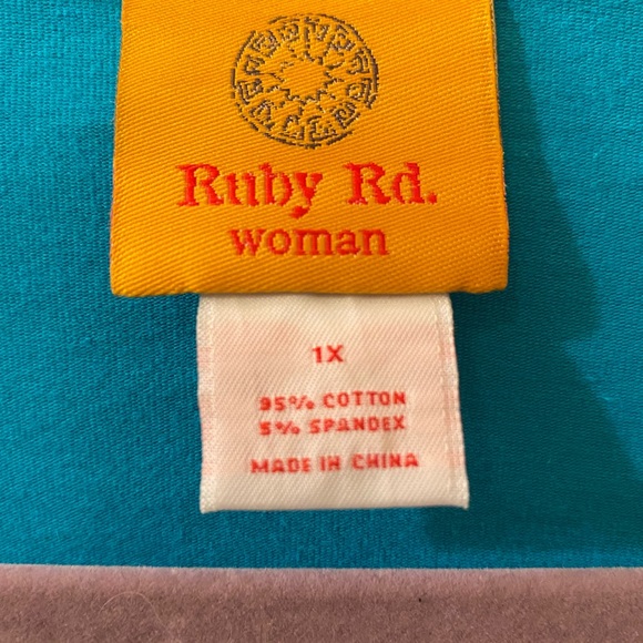 NWOT 1X Ruby Rd  Turquoise V-neck tee - Picture 5 of 5